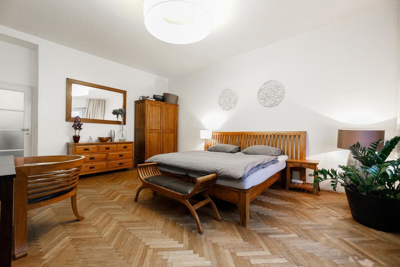 Luxury Apartment Dlouha Prague Exterior photo