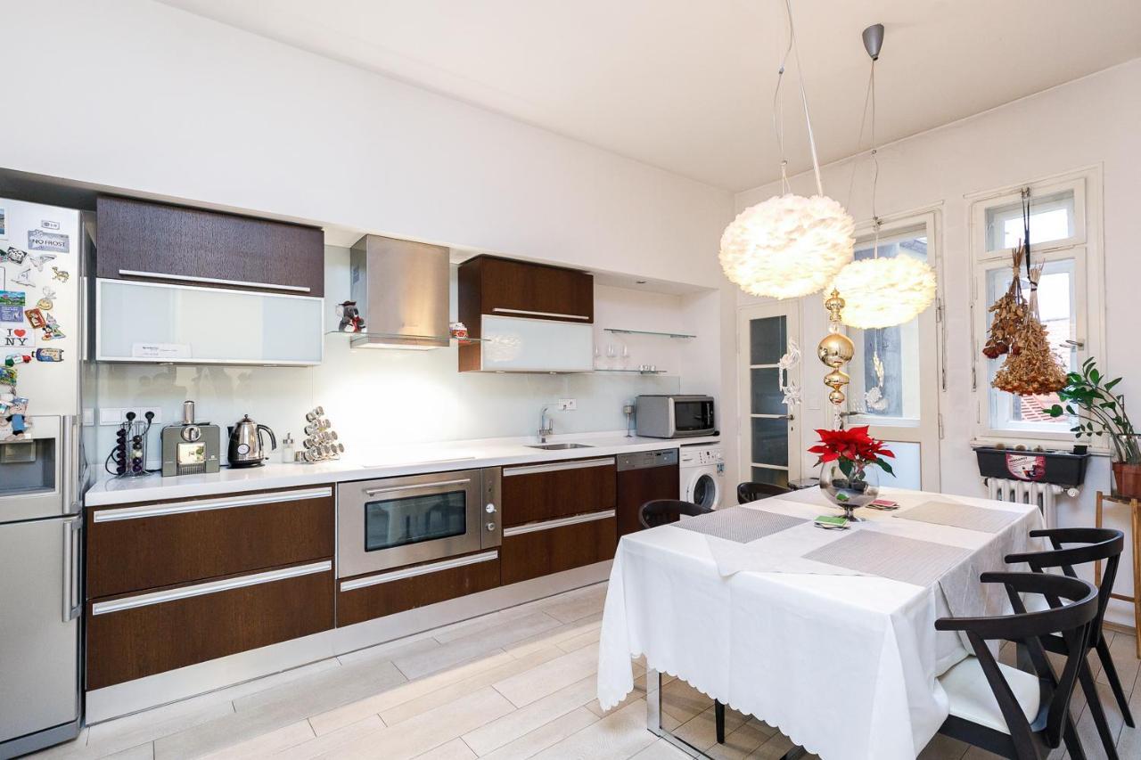 Luxury Apartment Dlouha Prague Exterior photo